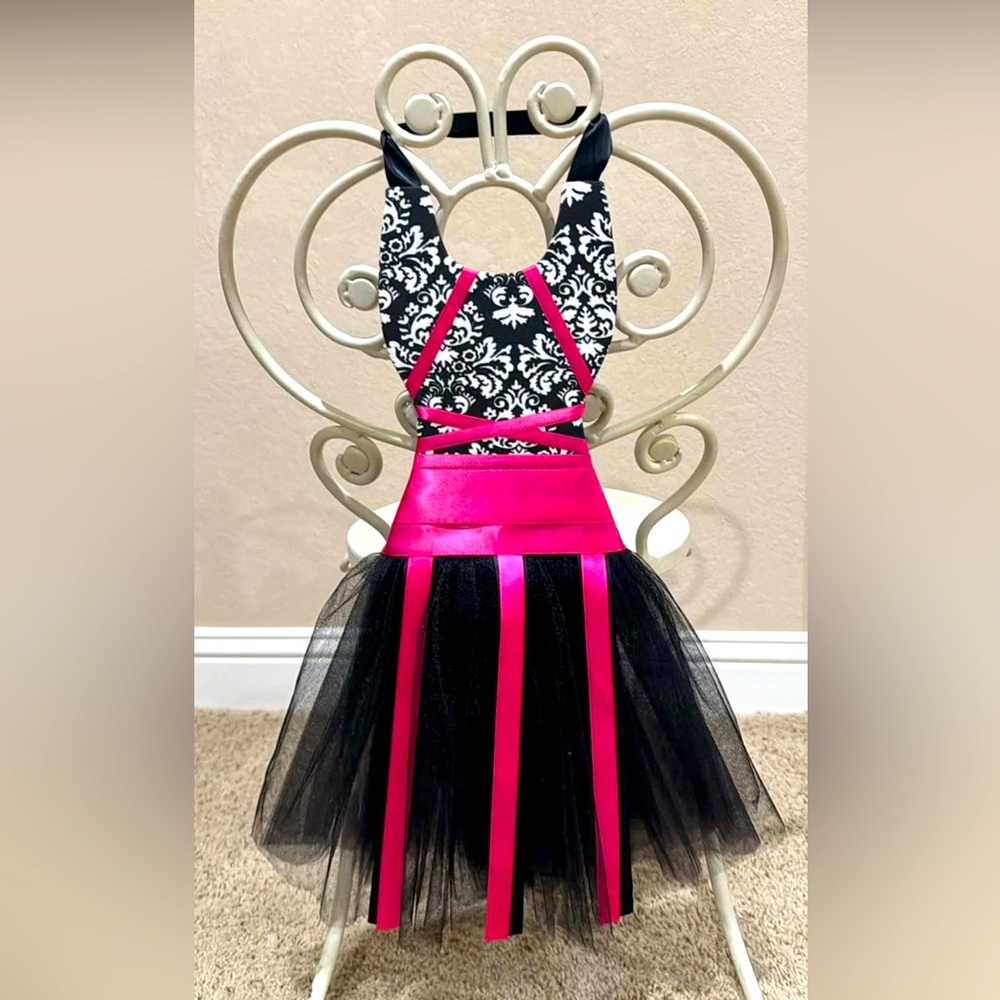 Parisian bow/ photo holder